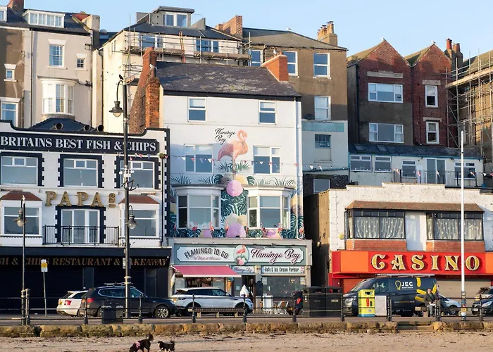 Flamingo Bay - Huge With Stunning Views - On The Beach!